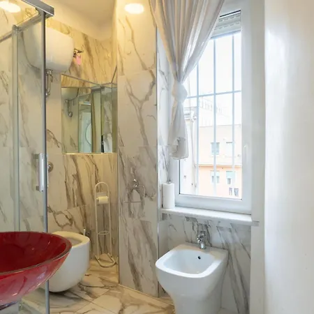 Cipro Roomy House - Vatican Daire Roma
